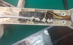 小米无人机遥控器支架怎么用？