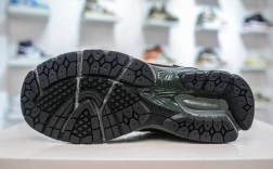 New Balance鞋底黑科技有哪些核心优势？