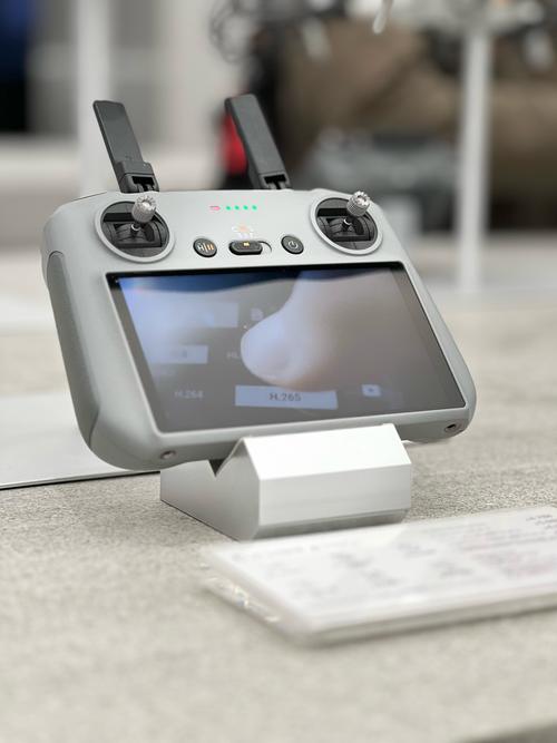 大疆无人机4 advanced