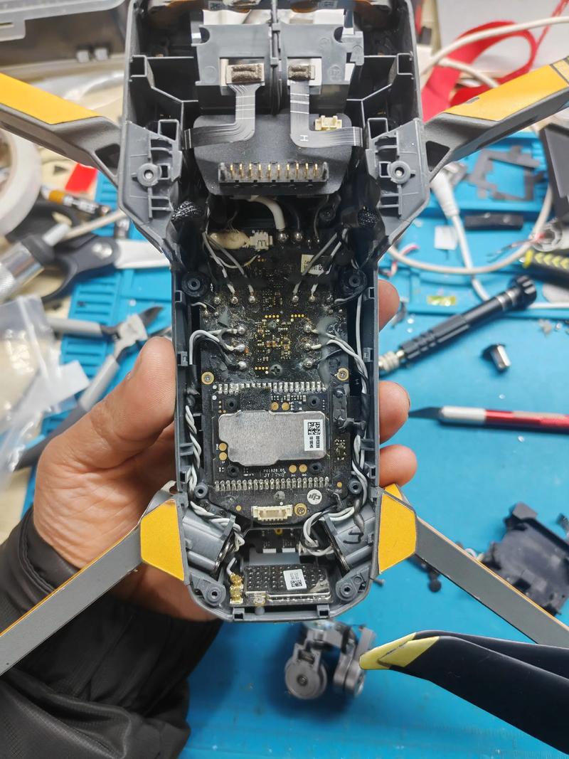 大疆 无人机 维修 tello