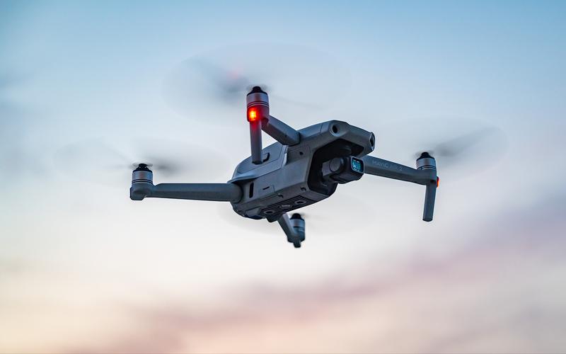 大疆无人机 mavic air