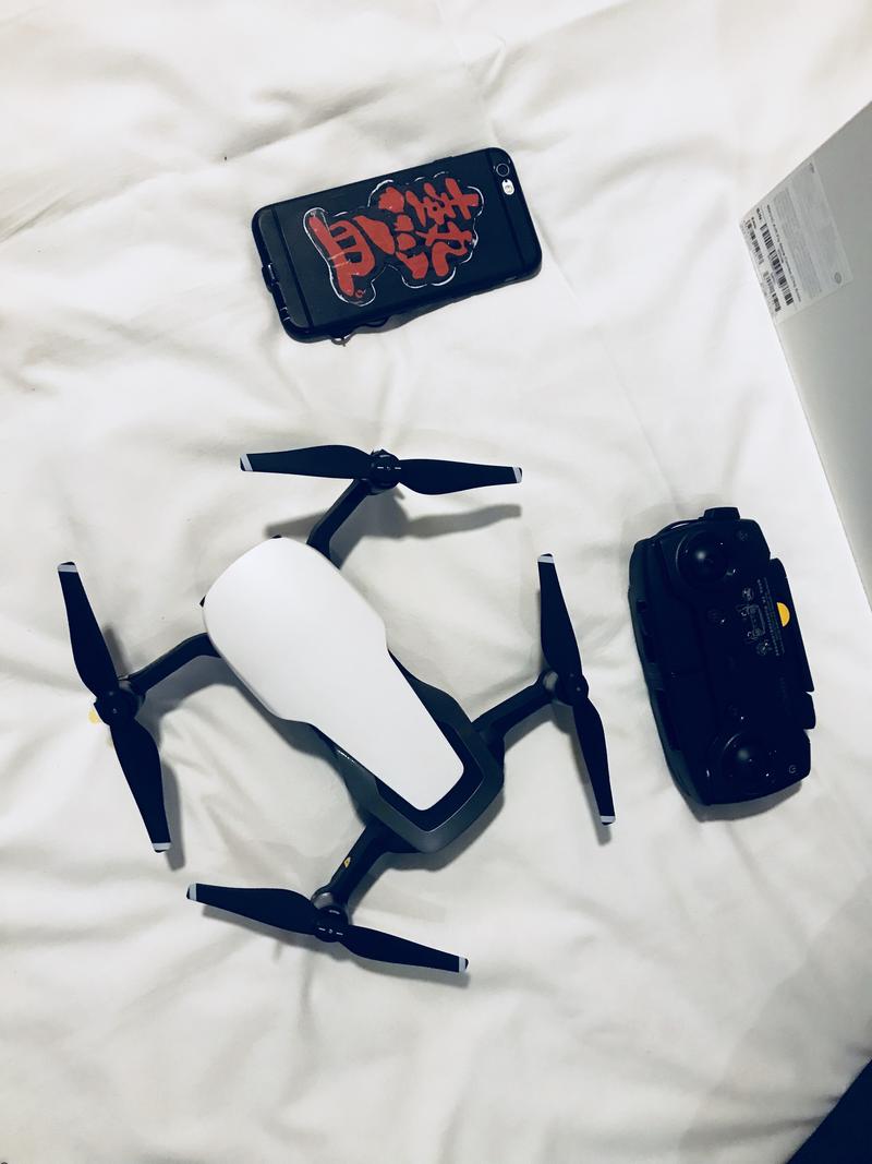 大疆无人机 mavic air