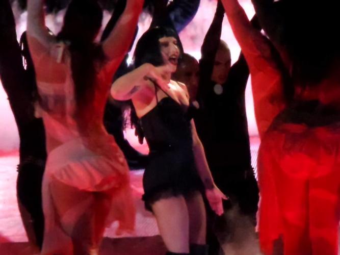 Lady gaga 无人机表演