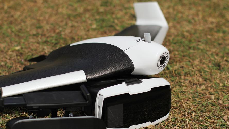 parrot无人机用什么app控制？-图1