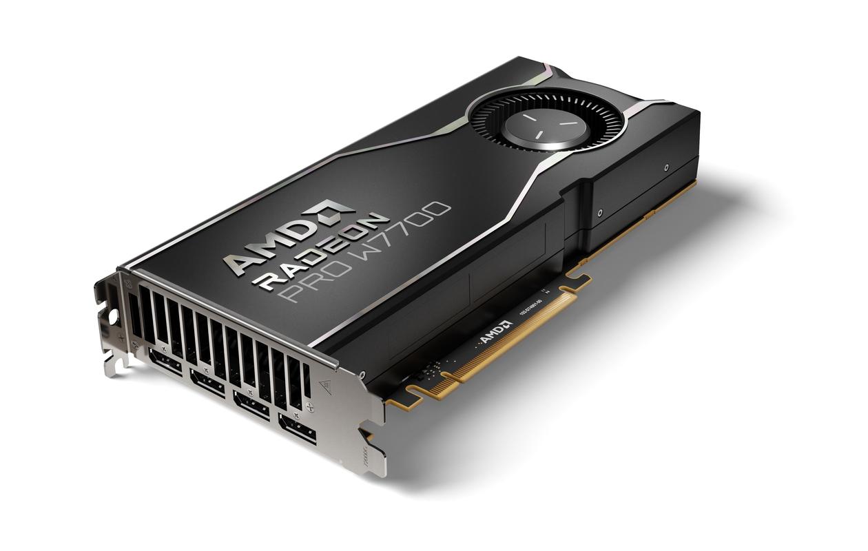 AMD显卡Eyefinity技术如何实现多屏无缝拼接？-图1