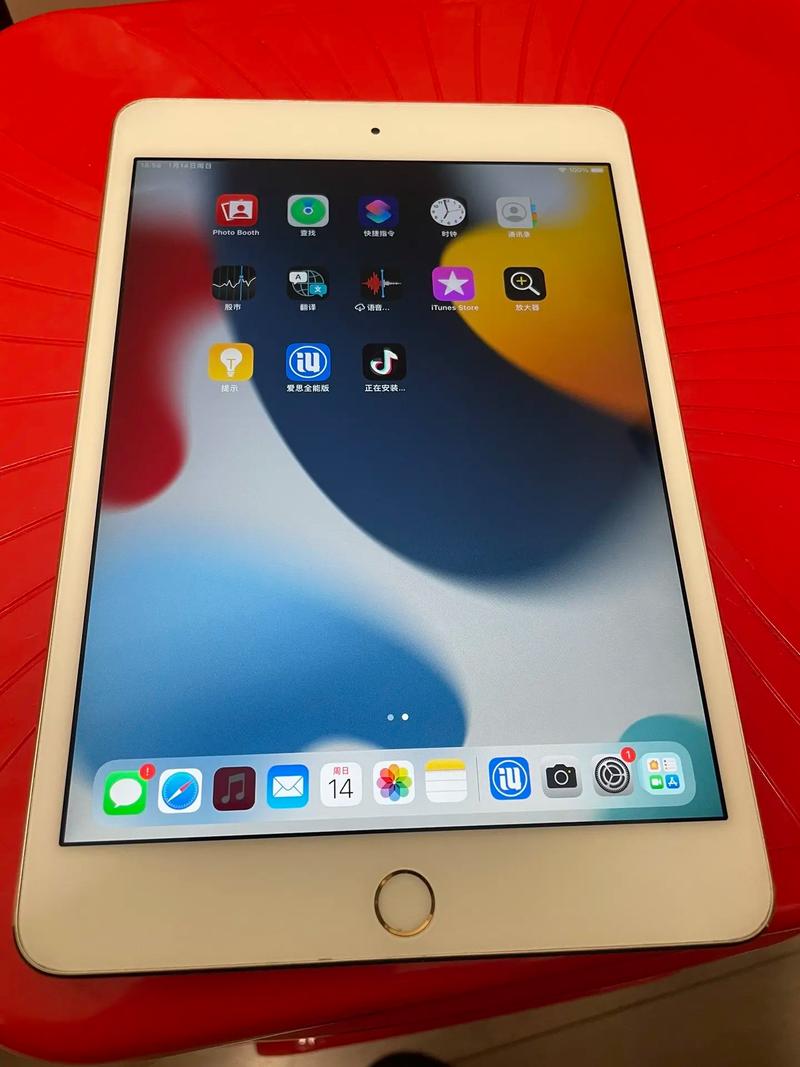 无人机用iPad mini4为何成首选？-图1