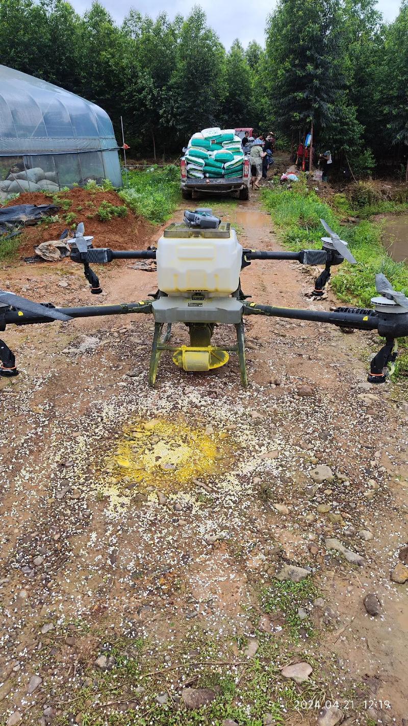 撒药无人机消耗什么？成本还是资源？-图1