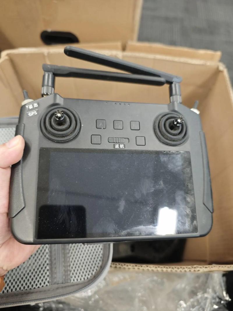 Parrot无人机为何无法左右飞行？-图1