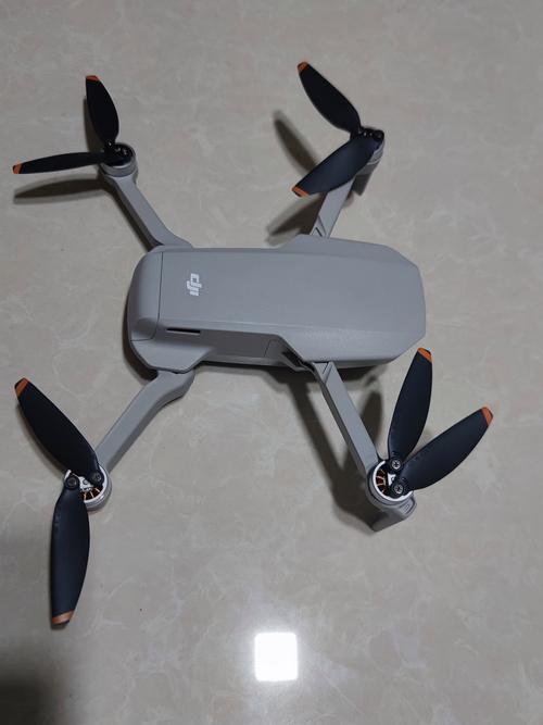 大疆无人机与iPad mini如何协同工作？-图1