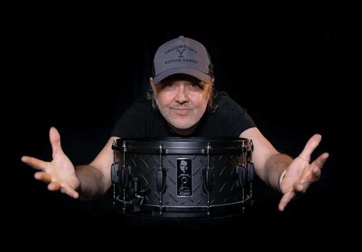 Lars Ulrich 技术如何影响金属乐鼓点革新？-图3