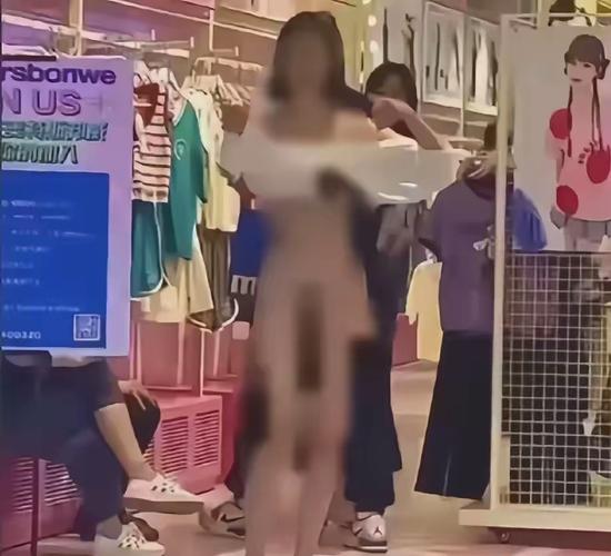 无人机直播为何会拍到女子裸居画面？-图3