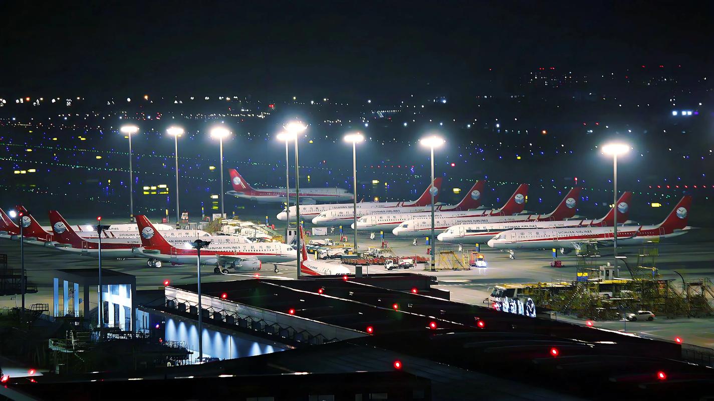 成都机场遭无人机干扰，民航安全如何保障？-图1