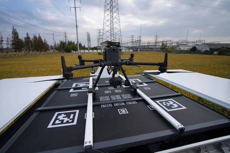 移动网络如何精准控制无人机？-图1