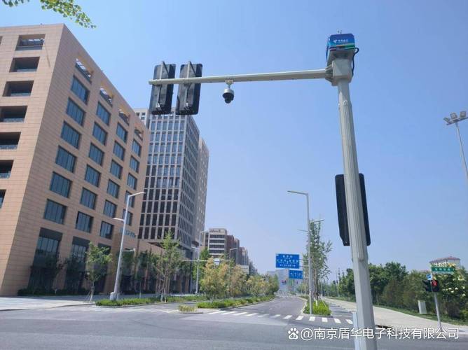 无人机闪绿灯是在拍照吗？-图3