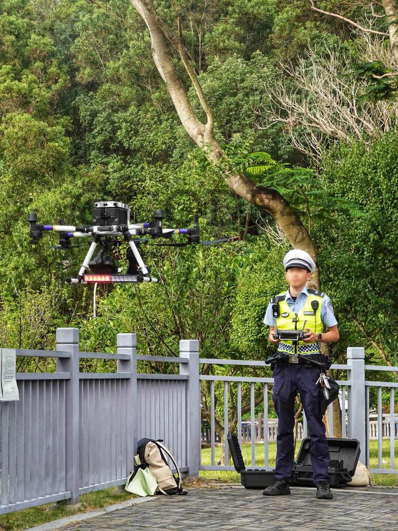 无人机闪绿灯是在拍照吗？-图2