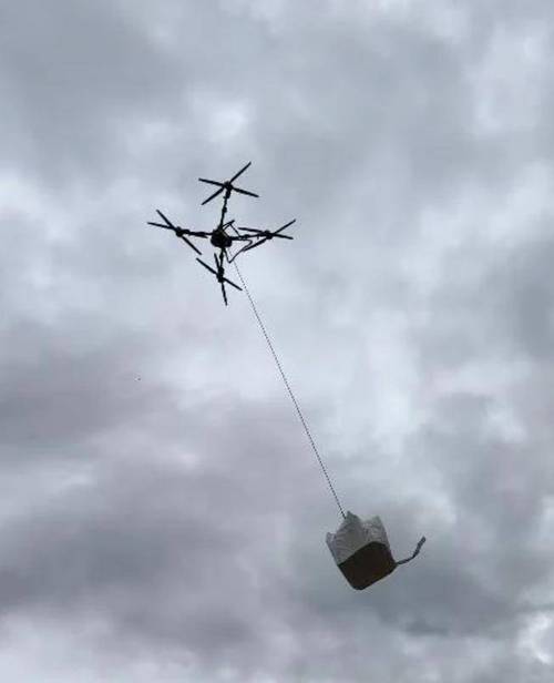 深圳宝安机场事故无人机-图3