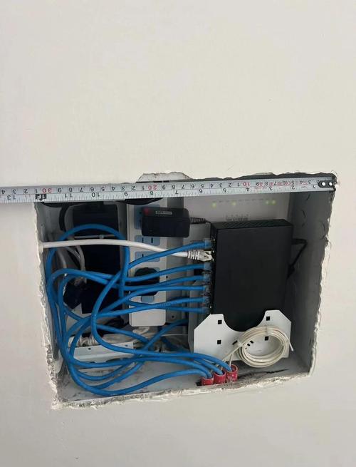 WiFi如何实现无线传输与日常应用？-图1