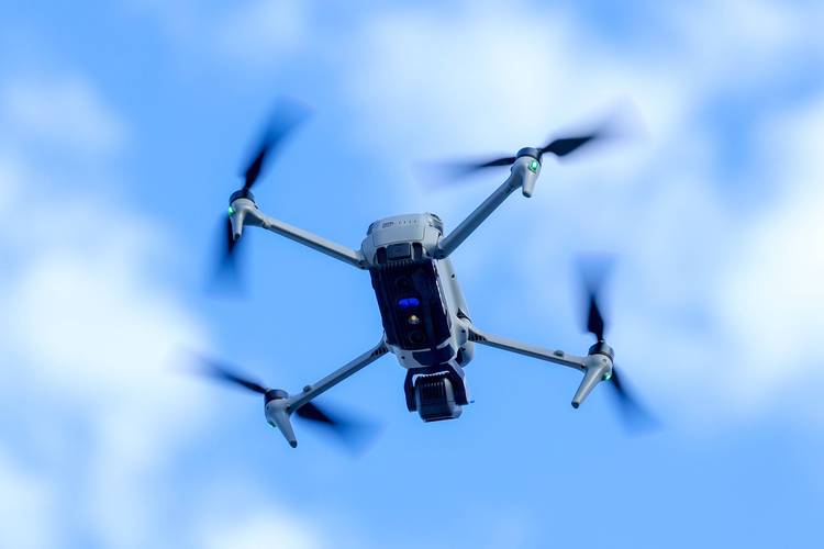 车载无人机宣传视频哪里下载？-图1