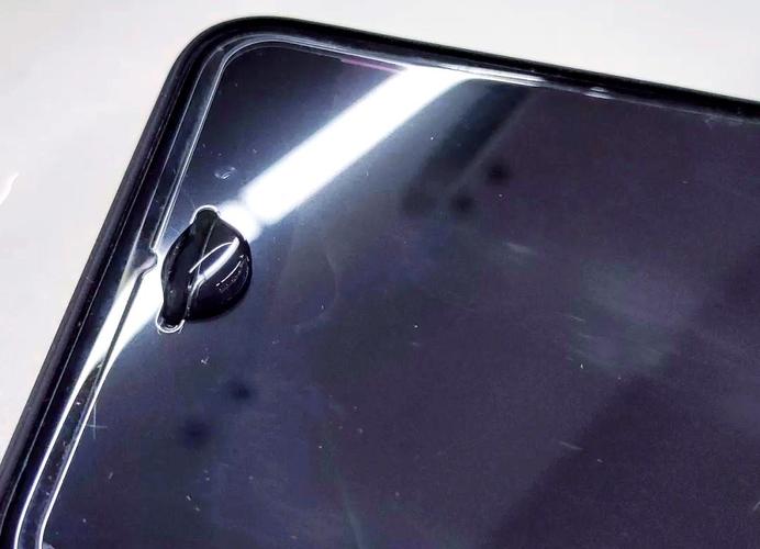 iPhone防水技术到底有多强?-图2 iPhone防水技术到底有多强?-图2