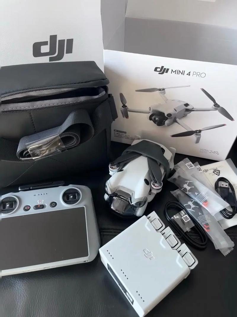 小型迷你飞行拍摄无人机有何优势？-图3