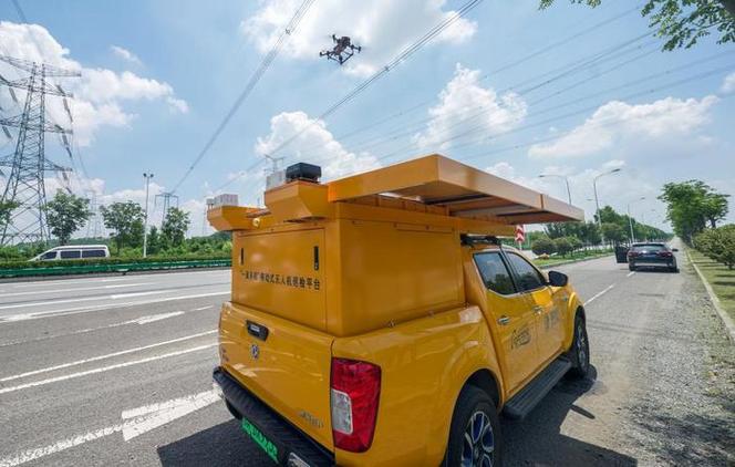 武汉供电公司无人机巡检有何优势？-图1