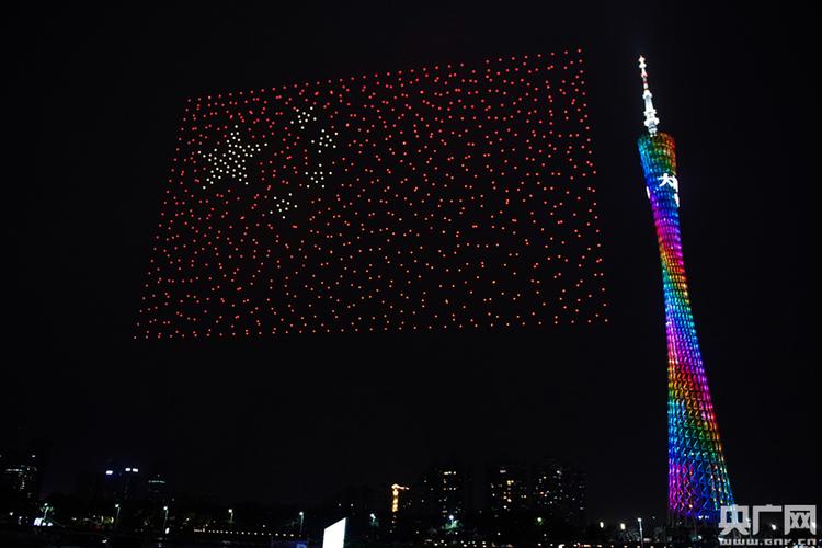 广州千架无人机如何点亮夜空？-图2