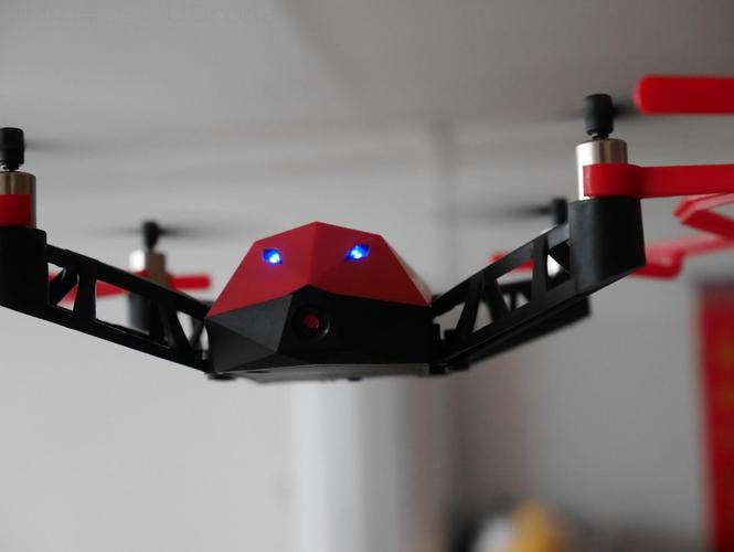 蜻蜓Pro无人机众筹值得入手吗？-图1