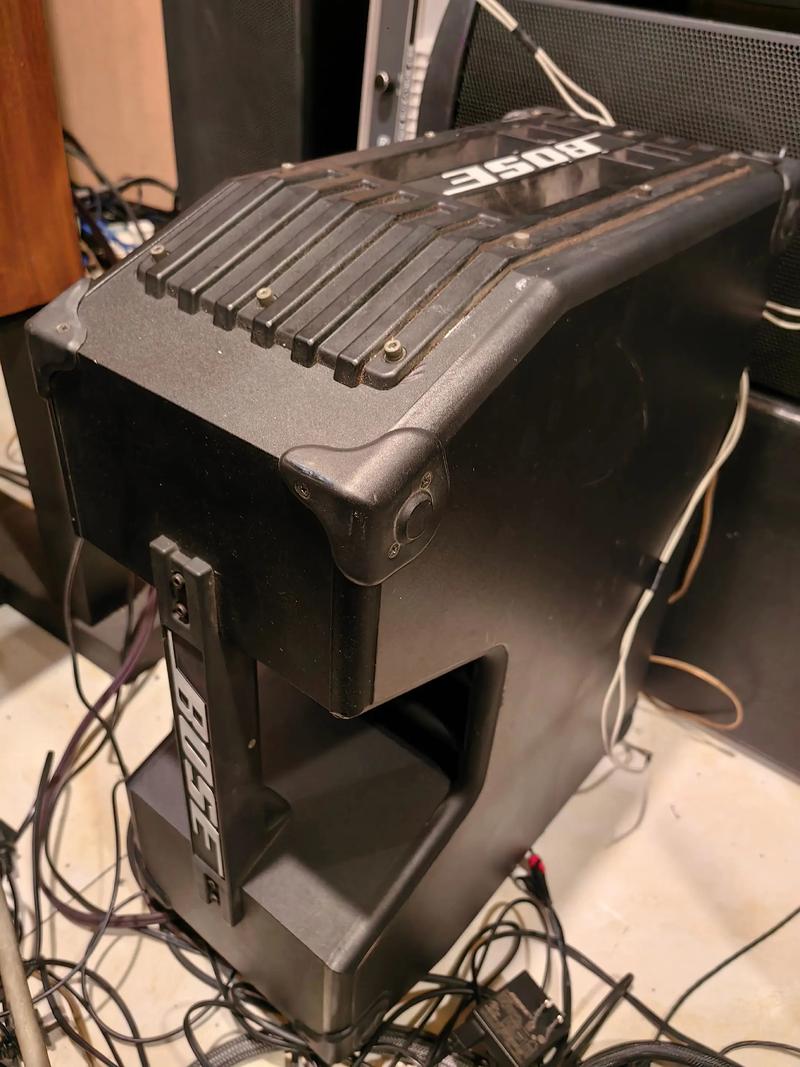 Bose卫星箱技术有何独特之处？-图1