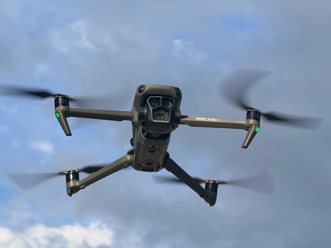 大疆无人机照片如何快速导出？-图1