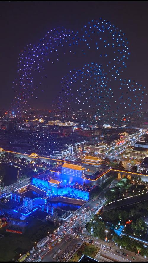 西安五一城墙无人机表演-图1