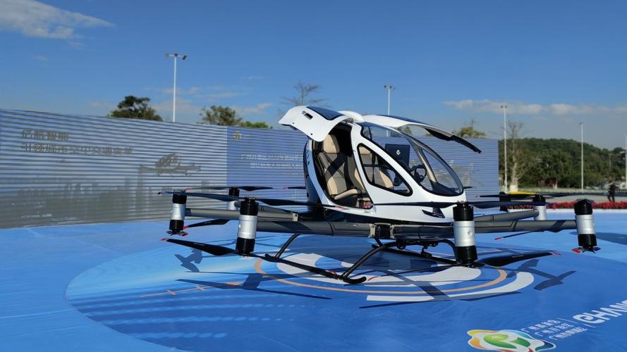 亿航无人机试飞，人机协作体验如何？-图2