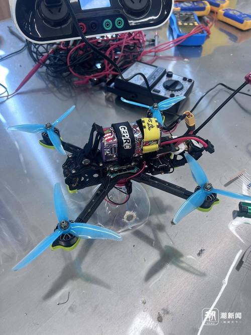 DIY无人机GPS支架怎么固定才稳定？-图1