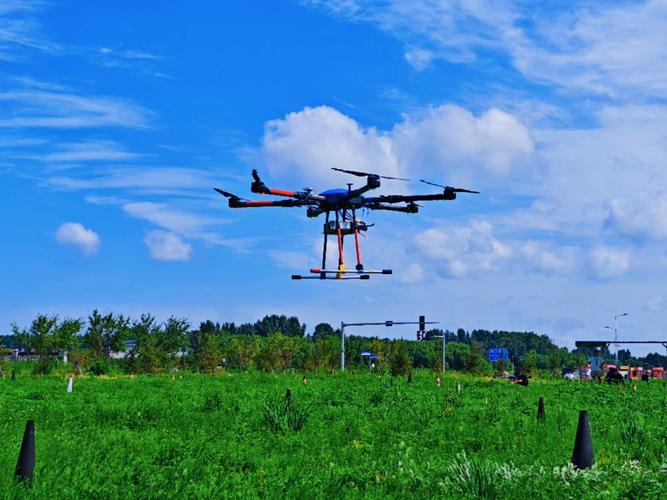 无人机阵列如何协同飞行？-图1