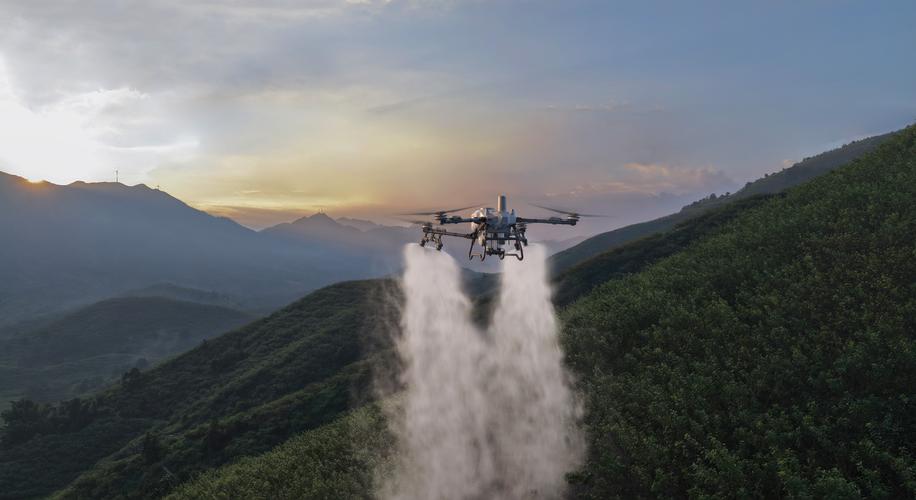 无人机平板如何实时传输飞行画面？-图1