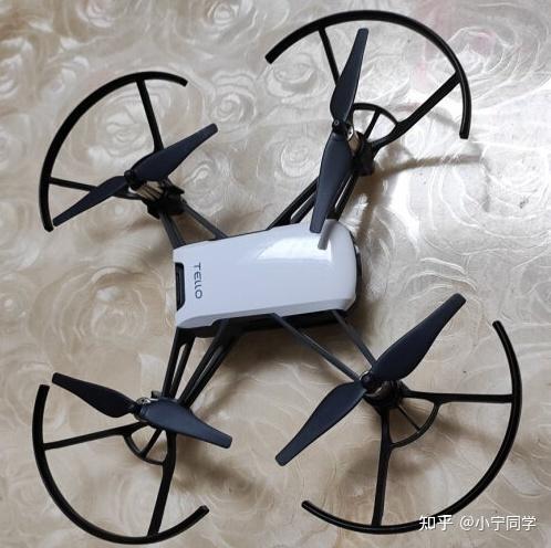 大疆Tello无人机值不值得入手？-图1
