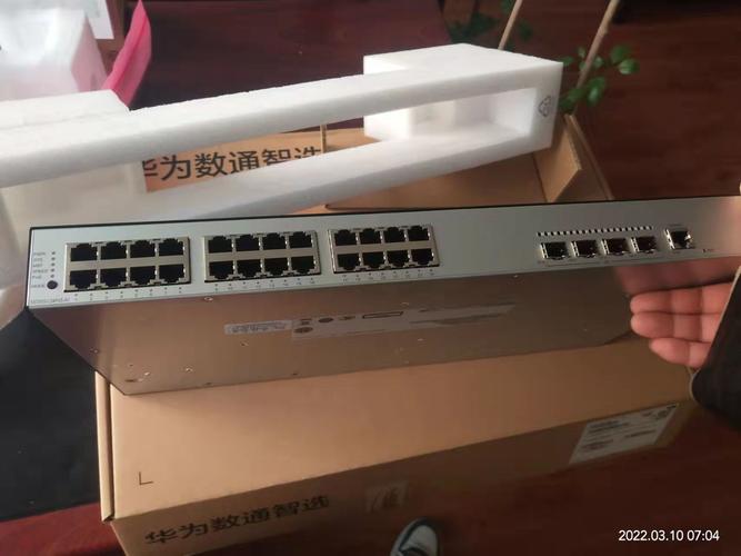 华为S1724交换机核心参数有哪些?-图2 华为S1724交换机核心参数有哪些?-图2