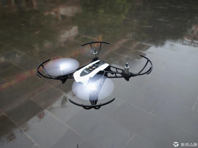 法国Parrot无人机有何独特优势？-图3