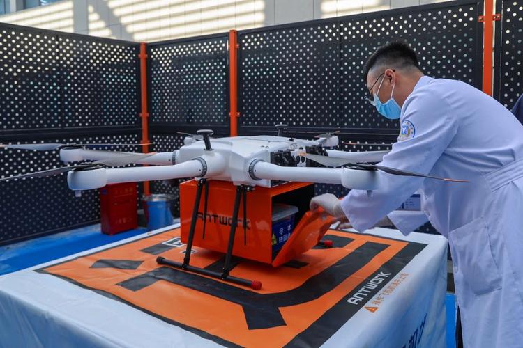 英特尔收购无人机，意欲何为？-图3