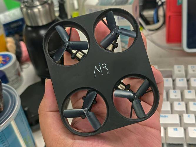 自拍无人机和普通无人机有何不同？-图1