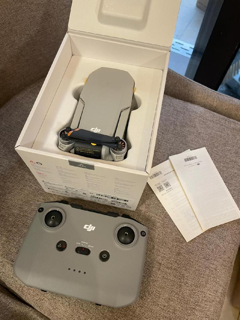 小米4K无人机与大疆SE选哪个更值得买？-图1