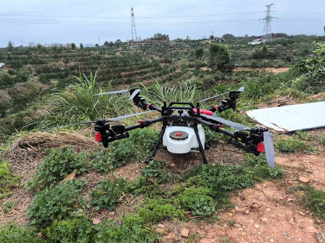 多旋翼植保无人机厂家哪家好？-图3