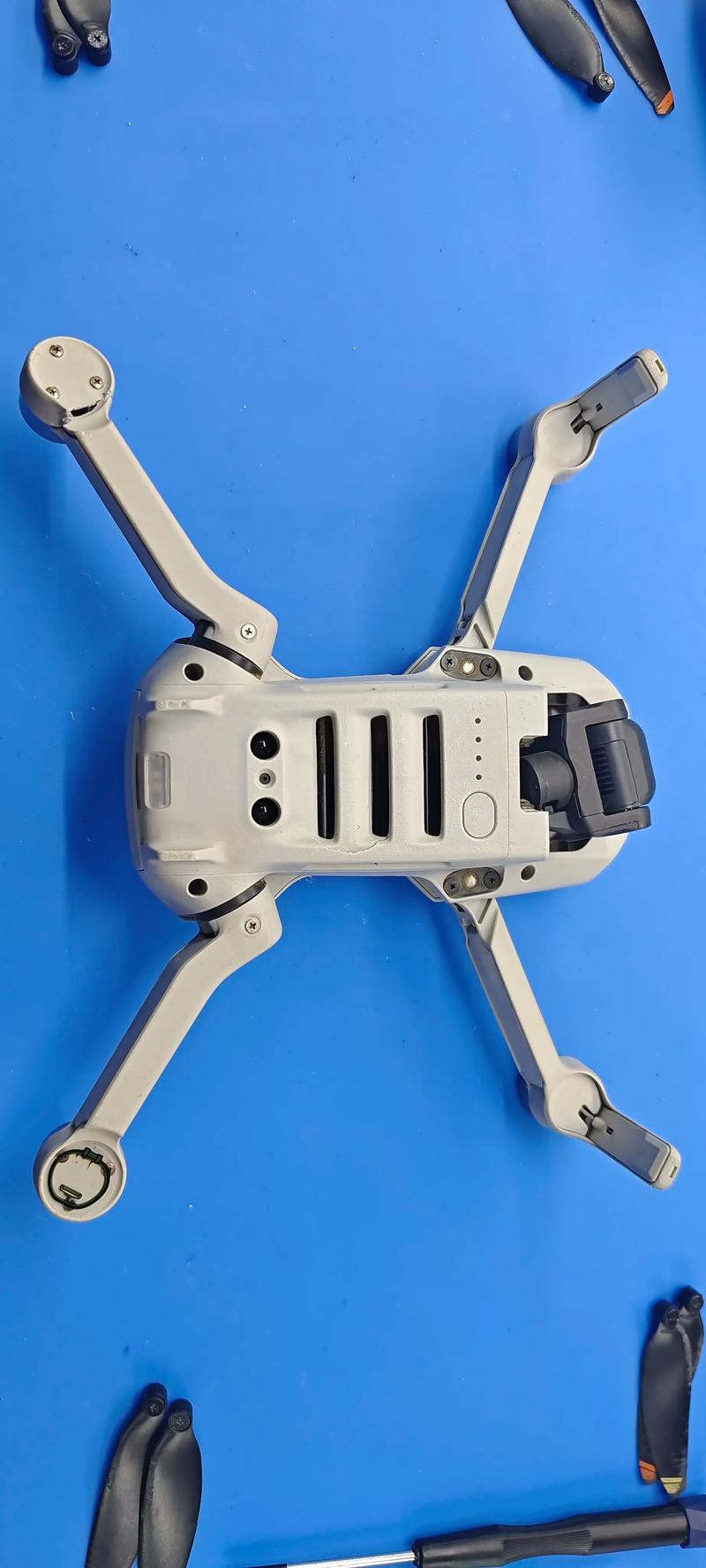 比尔盖茨为何钟情大疆无人机？-图3