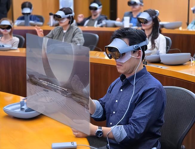 VR/AR的支撑技术有哪些核心?-图2 VR/AR的支撑技术有哪些核心?-图2
