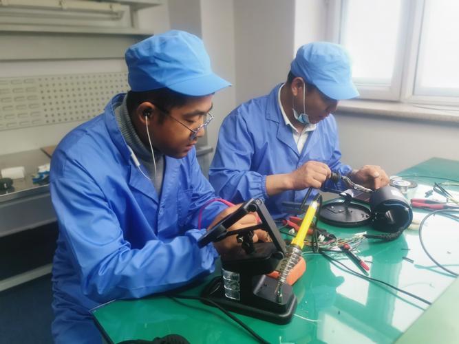 新加坡镁光设备技术师，具体做什么？-图2