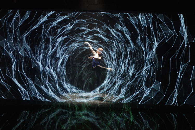 全息投影商业落地面临哪些挑战？-图1