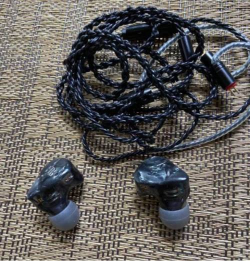 耳机特斯拉技术是什么？-图1