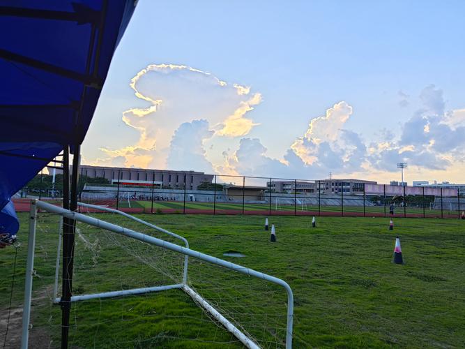 武汉无人机飞行学院学什么？-图2