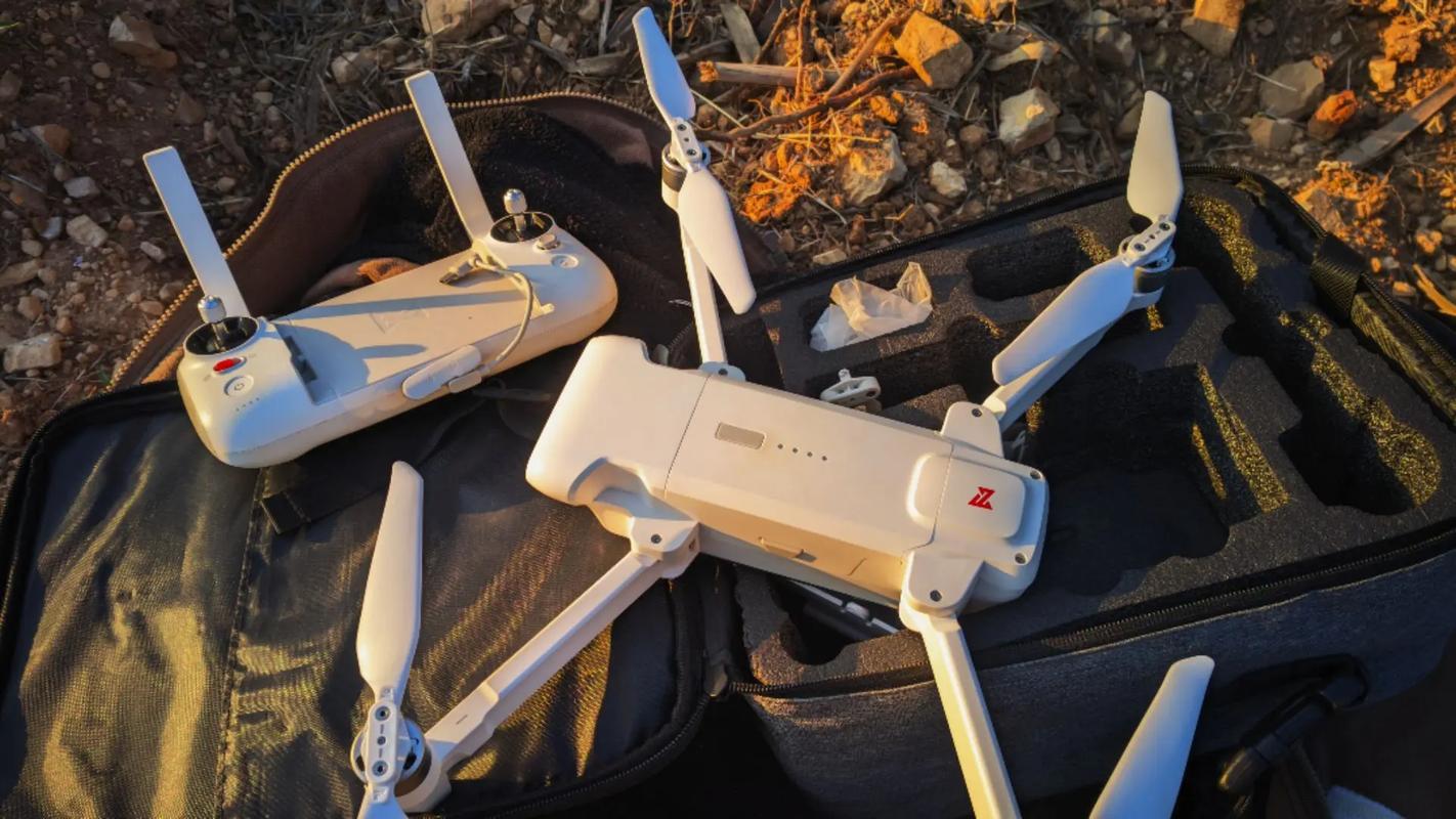 捡到小米无人机，怎么配遥控器和APP？-图1