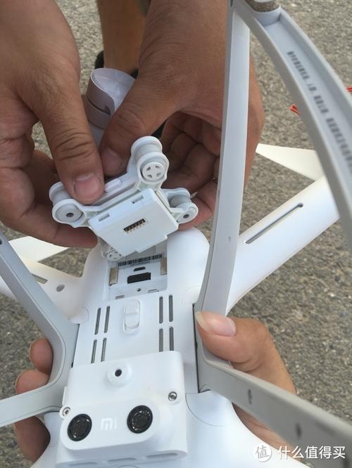 捡到小米无人机，怎么配遥控器和APP？-图2