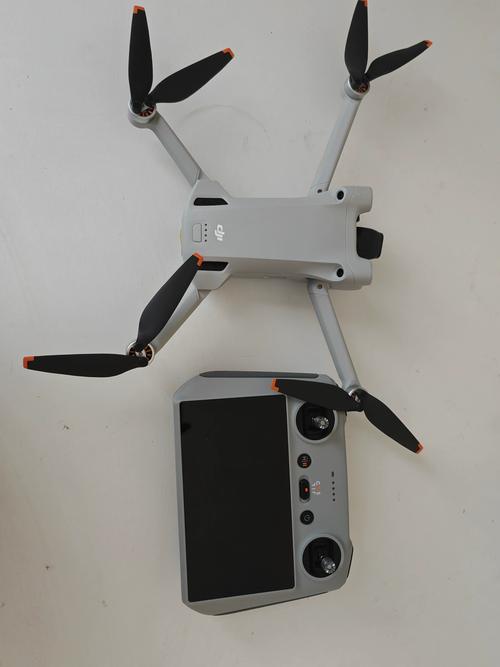 300元无人机能飞多高？-图1